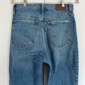 Madewell Classic Straight Jeans Size 27 in Nearwood Wash
